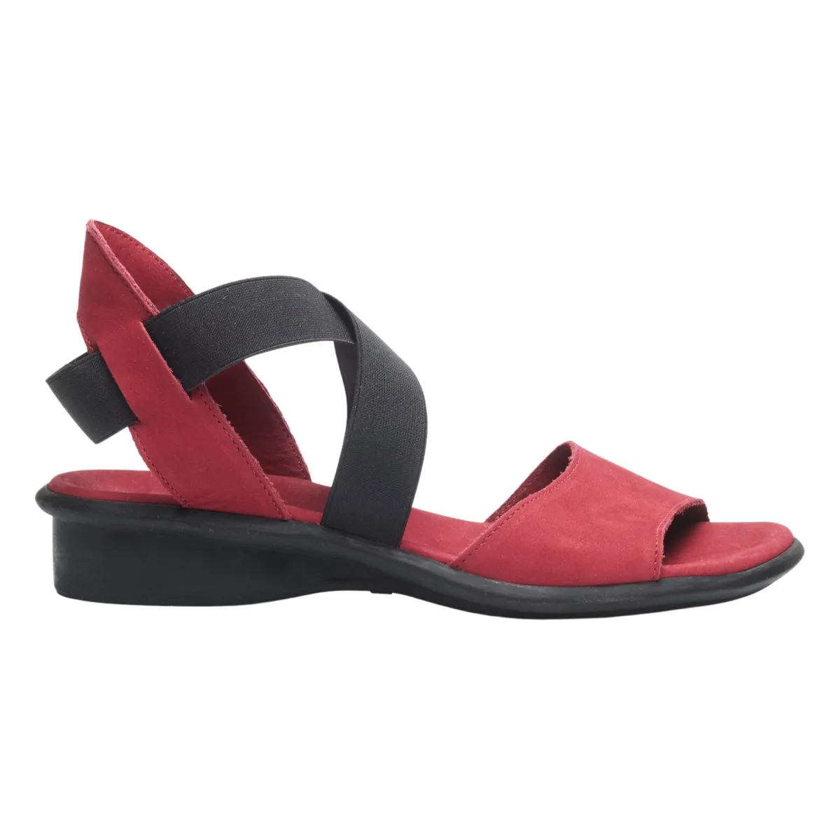 Arche Femme Satia Massai Nubuck Rouge