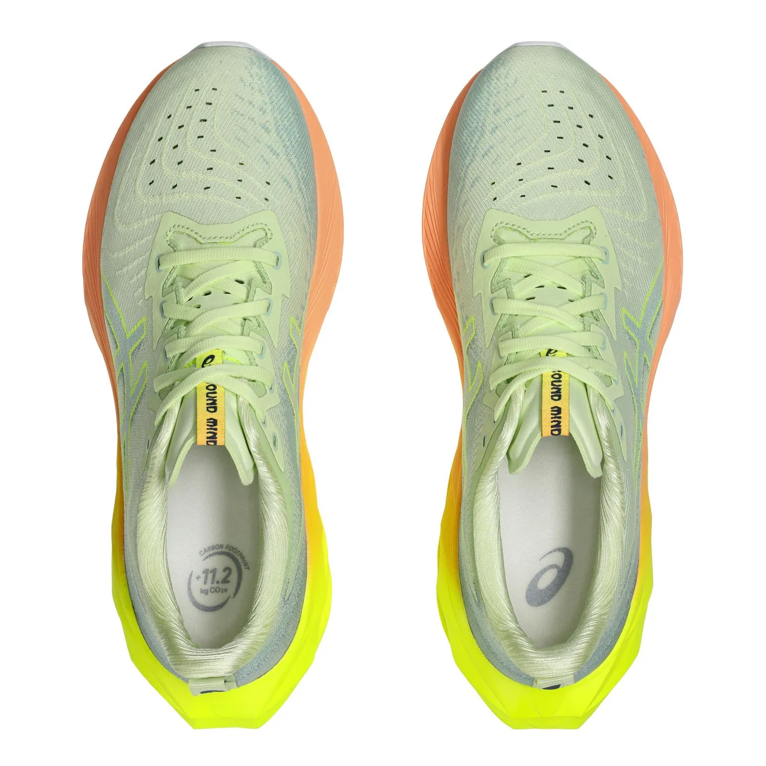 Chaussures de course sur route pour hommes ASICS Novablast 4 Paris