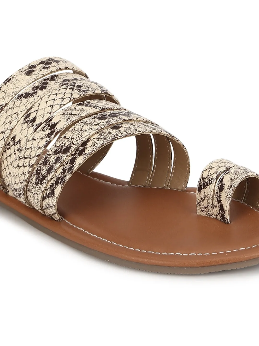 Sandales plates en PU imitation serpent beige naturel à enfiler