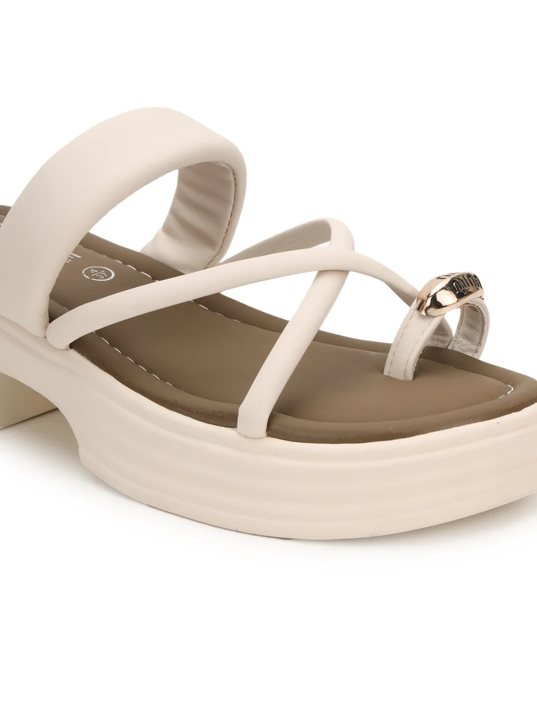Ballerines à enfiler en PU beige avec anneau d'orteil doré (TC-RS3597-BEIG)