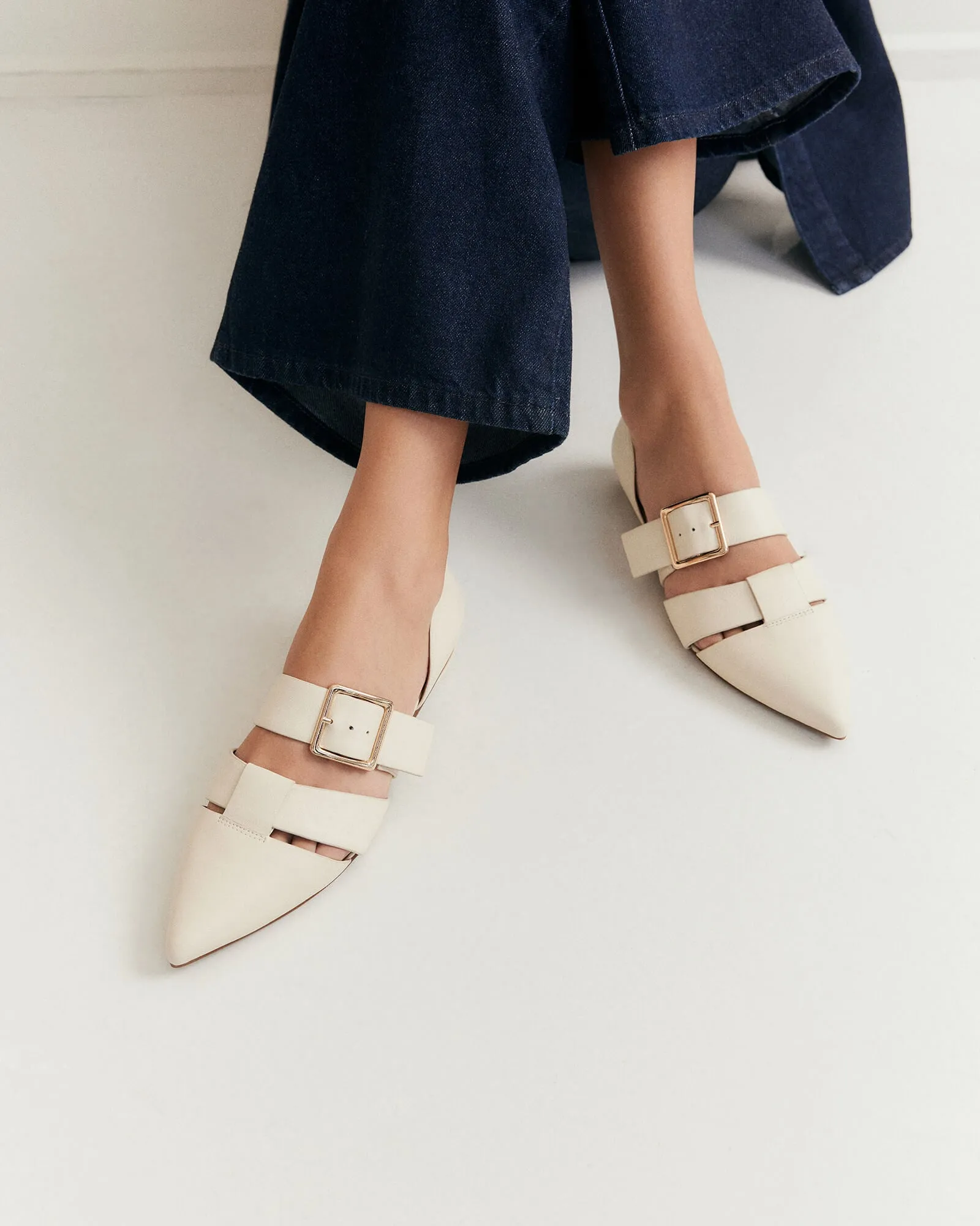 CARLA ROBE BALLERINES CUIR BLANC CASSÉ