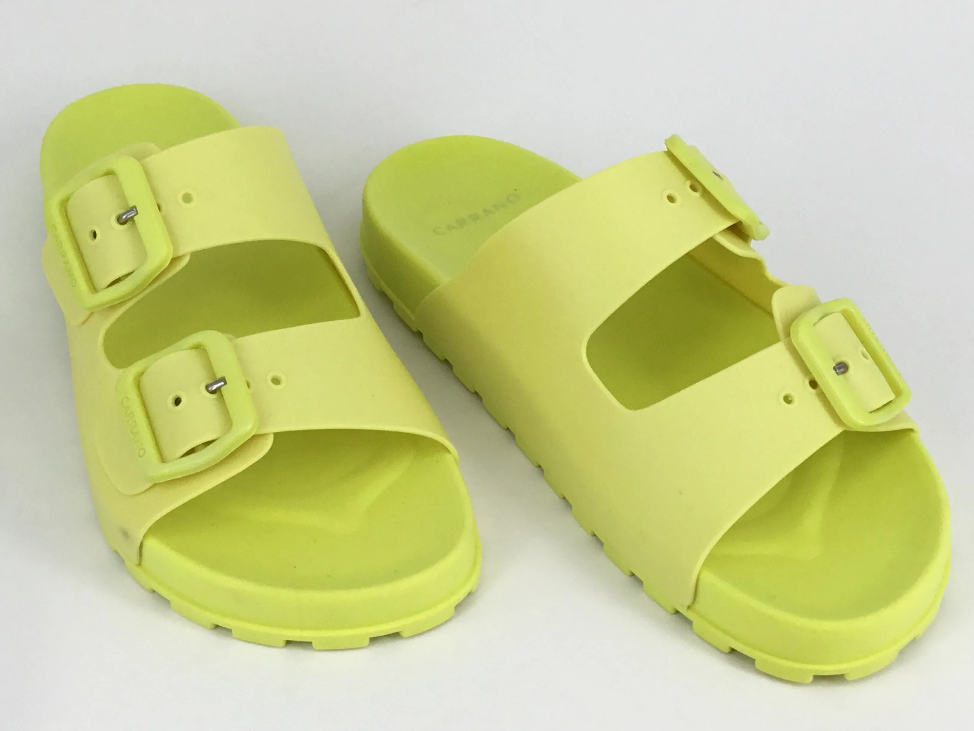 Carrano Dior disponible en 9 couleurs