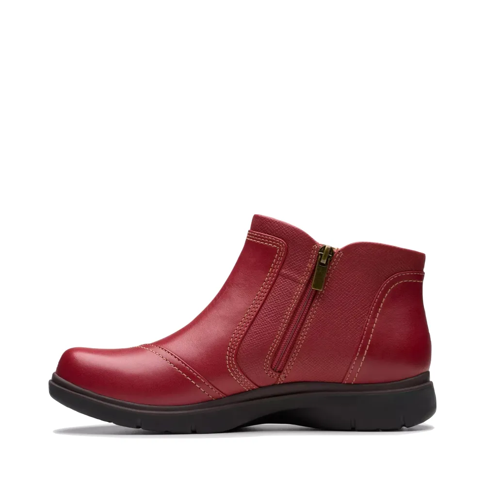 Bottes cheville Clarks Femme Certina Joy en cuir à fermeture éclair latérale Rouge