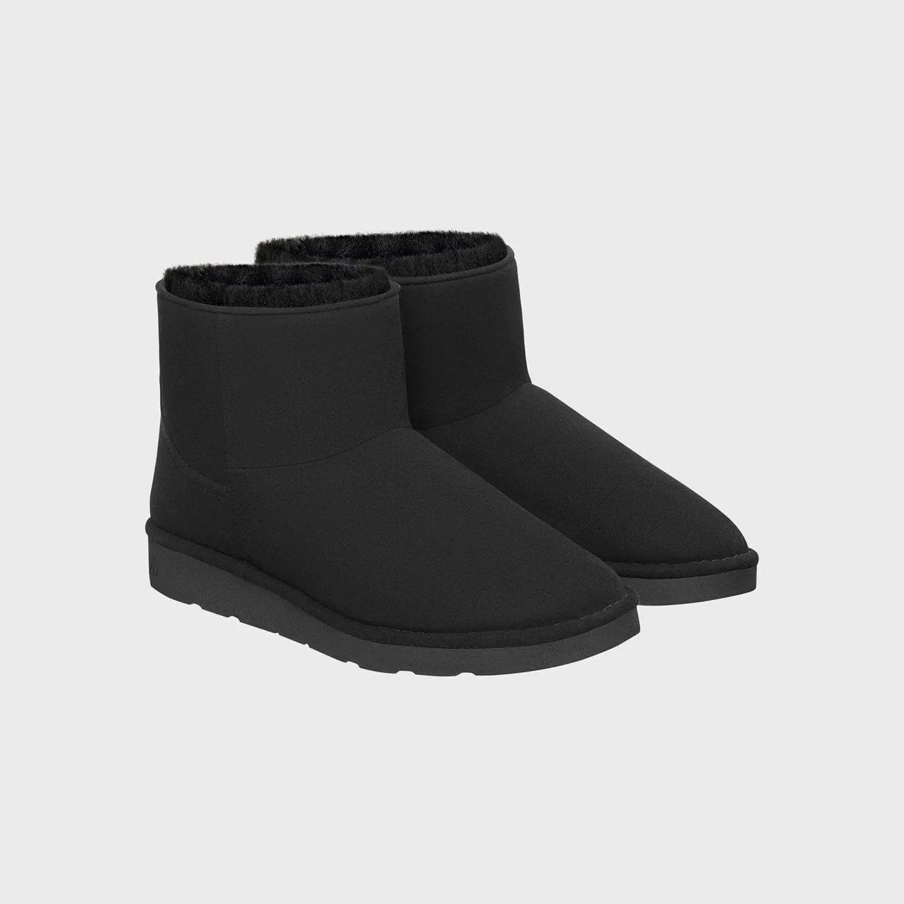 Bottes courtes unisexes Classic Crystal en simili fourrure végane | Plusieurs couleurs