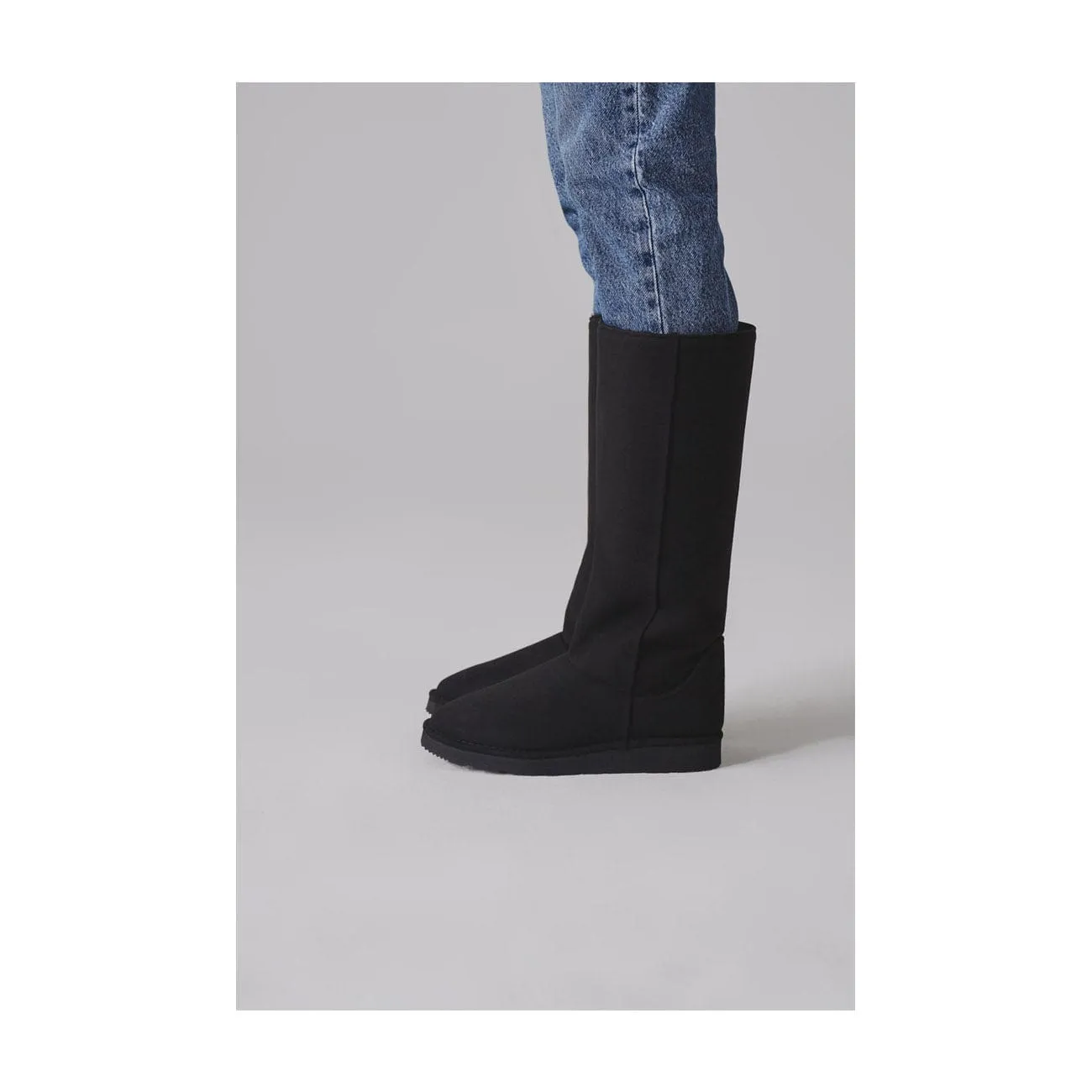 Bottes longues classiques unisexes avec doublure en fausse fourrure végane | Plusieurs couleurs