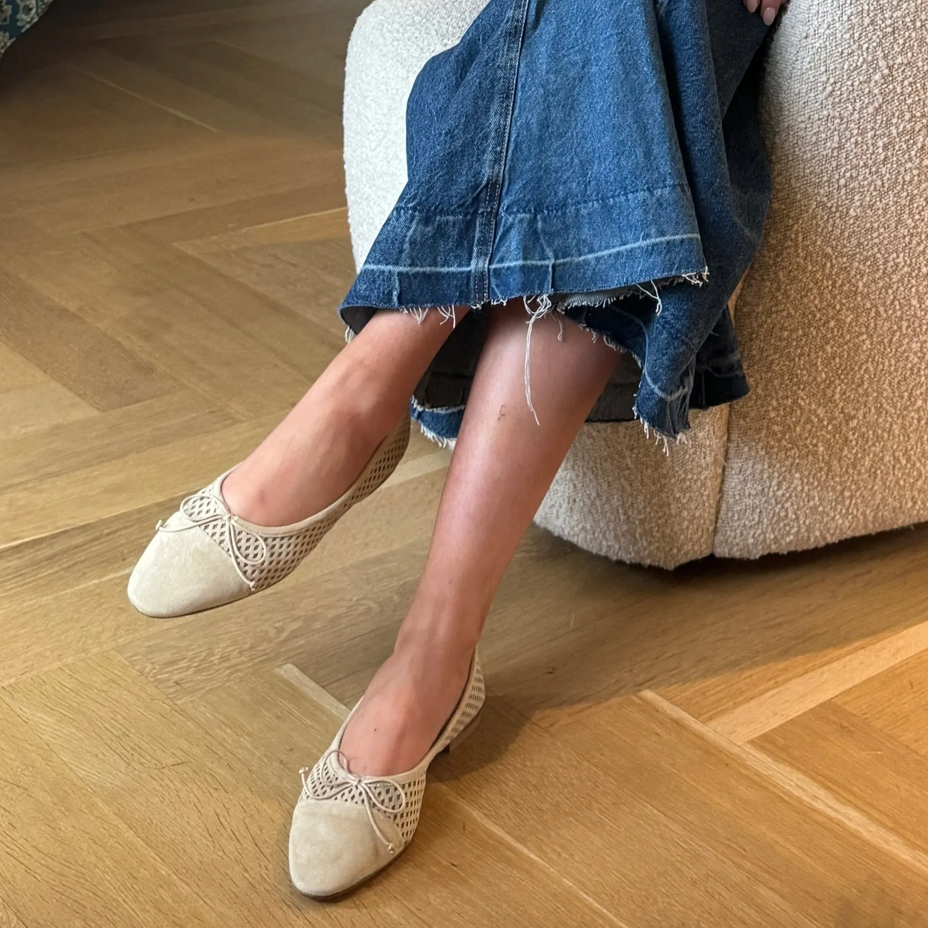 Como - Suède beige perforé