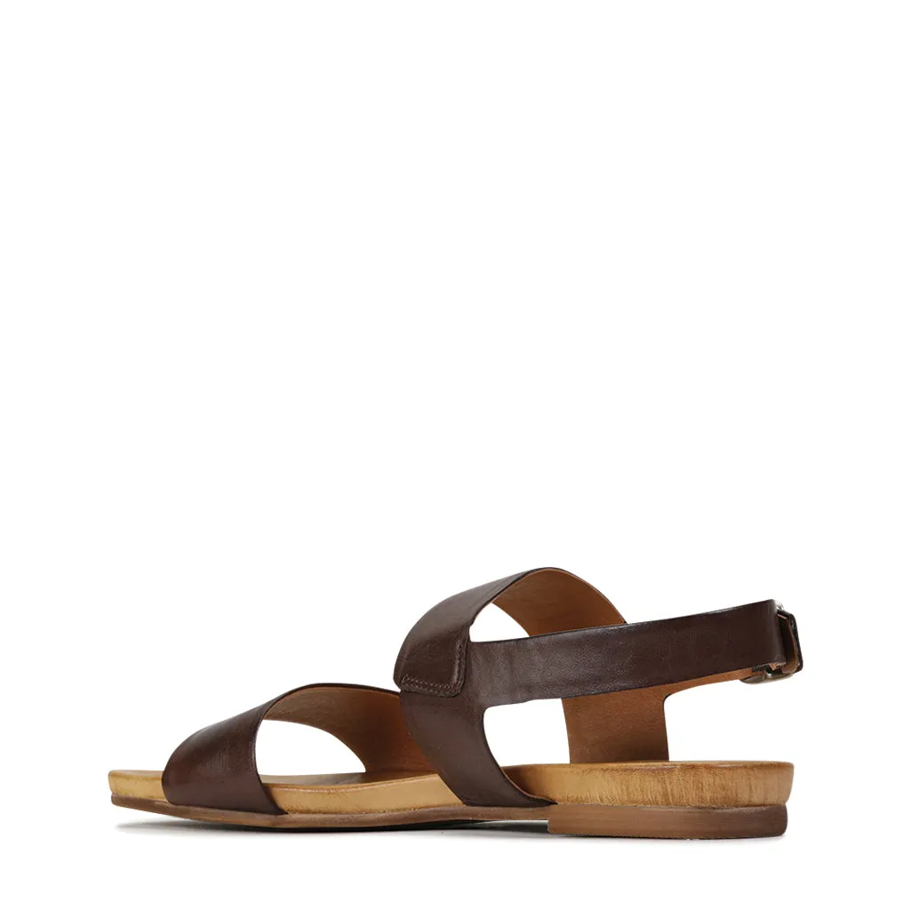 SANDALE DANA À TALON SLING EN CUIR