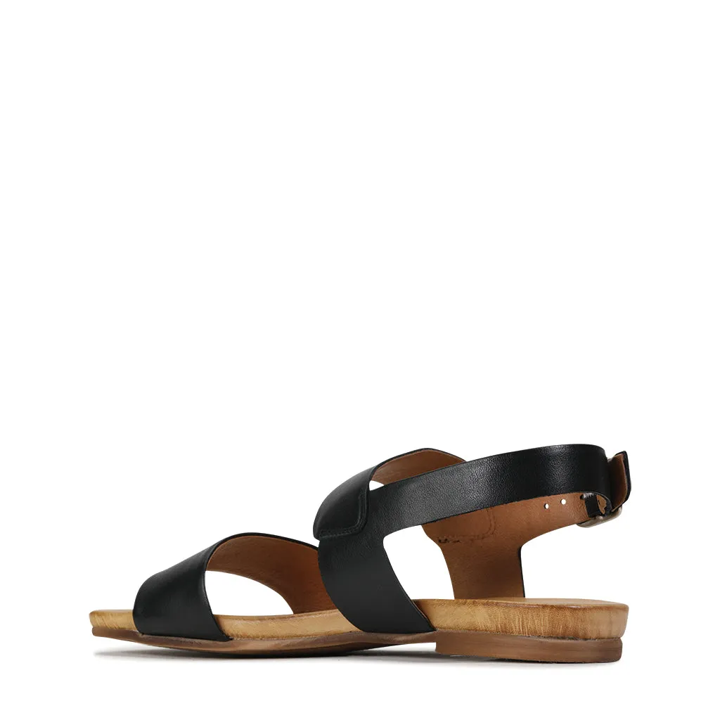 SANDALE DANA À TALON SLING EN CUIR