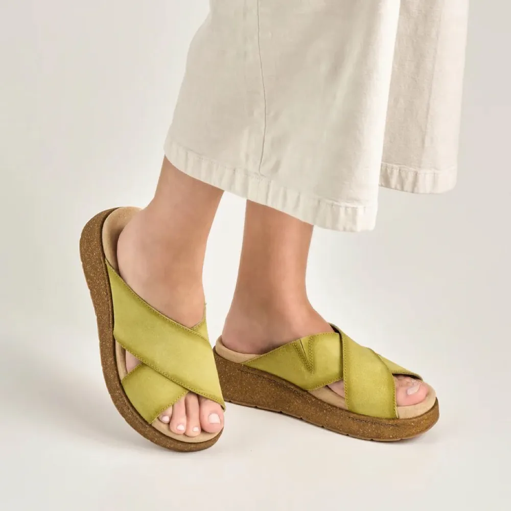 Sandale plateforme à glissière en cuir Bridget pour femmes de Dansko en daim brossé citron vert
