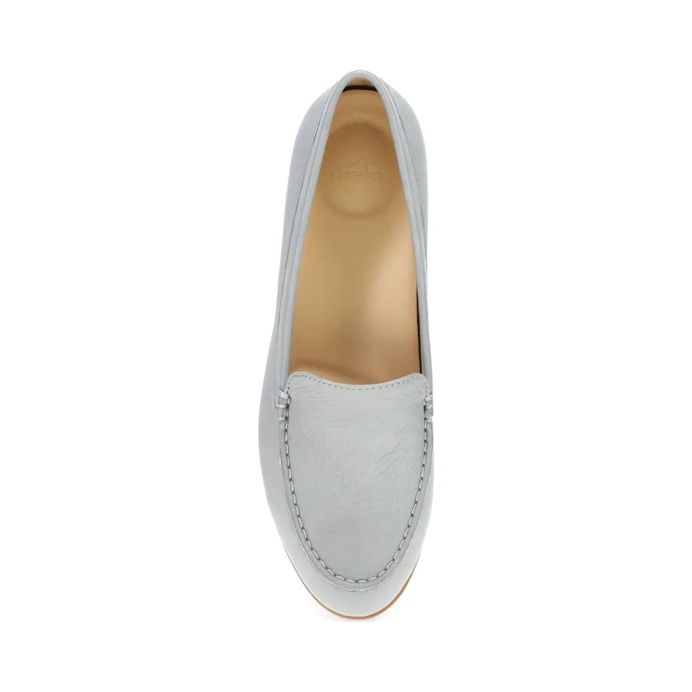 Dansko Femmes Lorri Mocassin en Cuir Gris