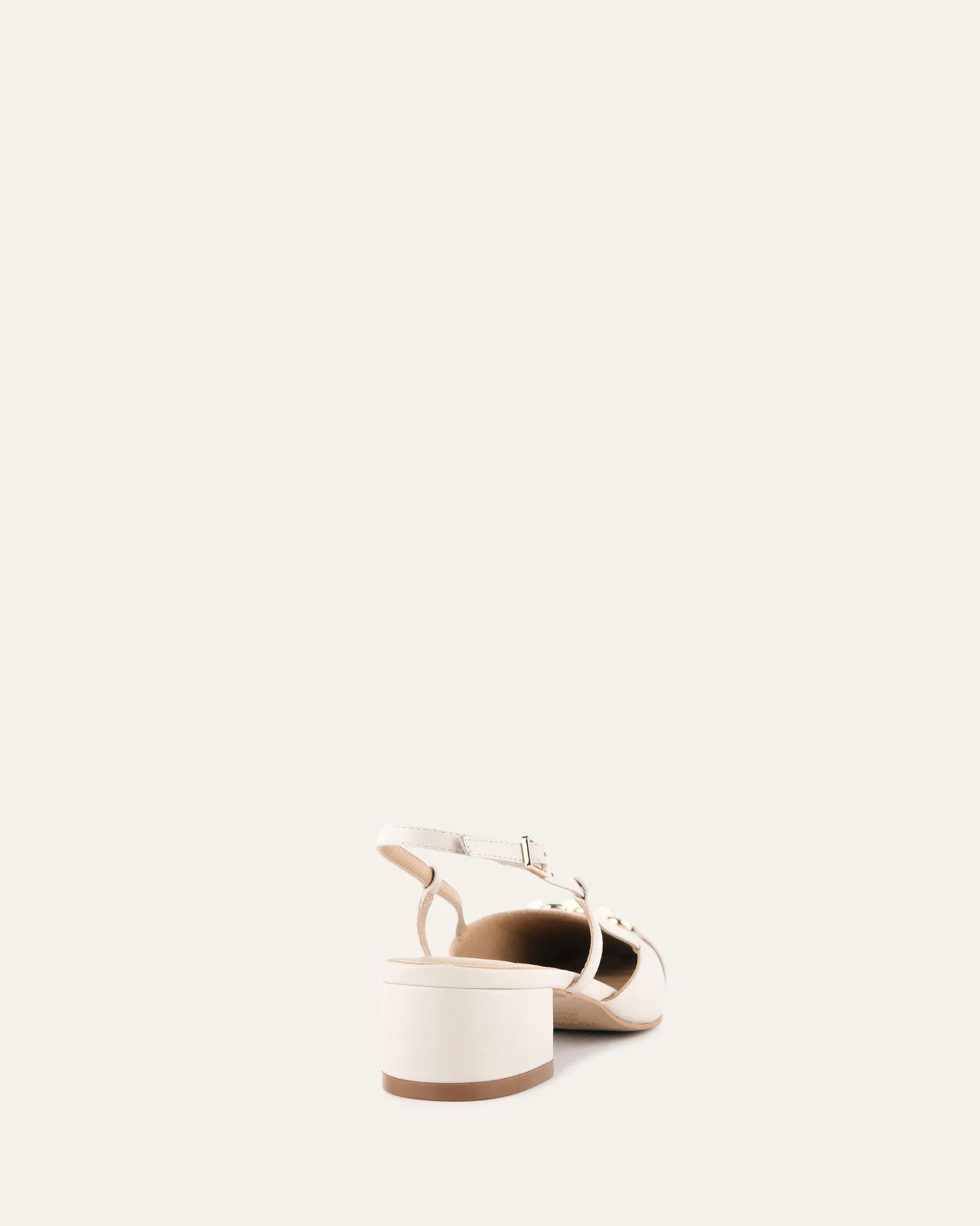 FRANCA TALONS BAS EN CUIR BLANC CASSÉ