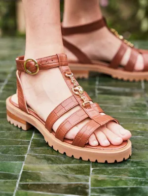 Sandales à larges brides symboliques en simili-cuir végan Hyacinth | Croco camel