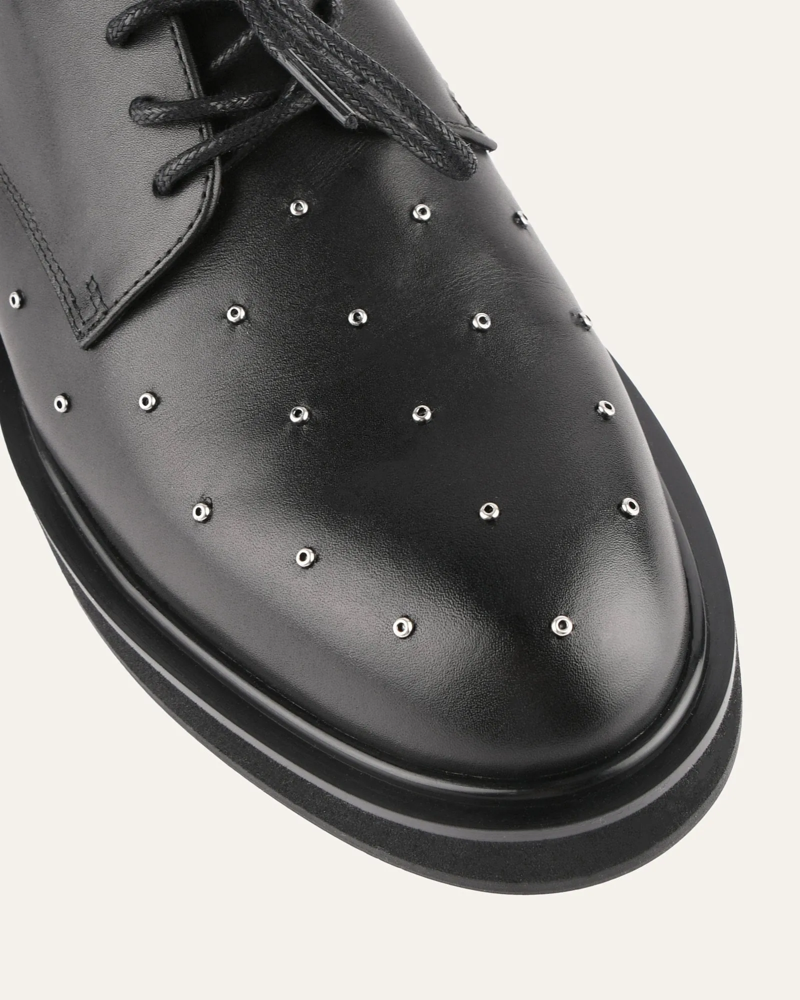 IKER LACETS CUIR NOIR