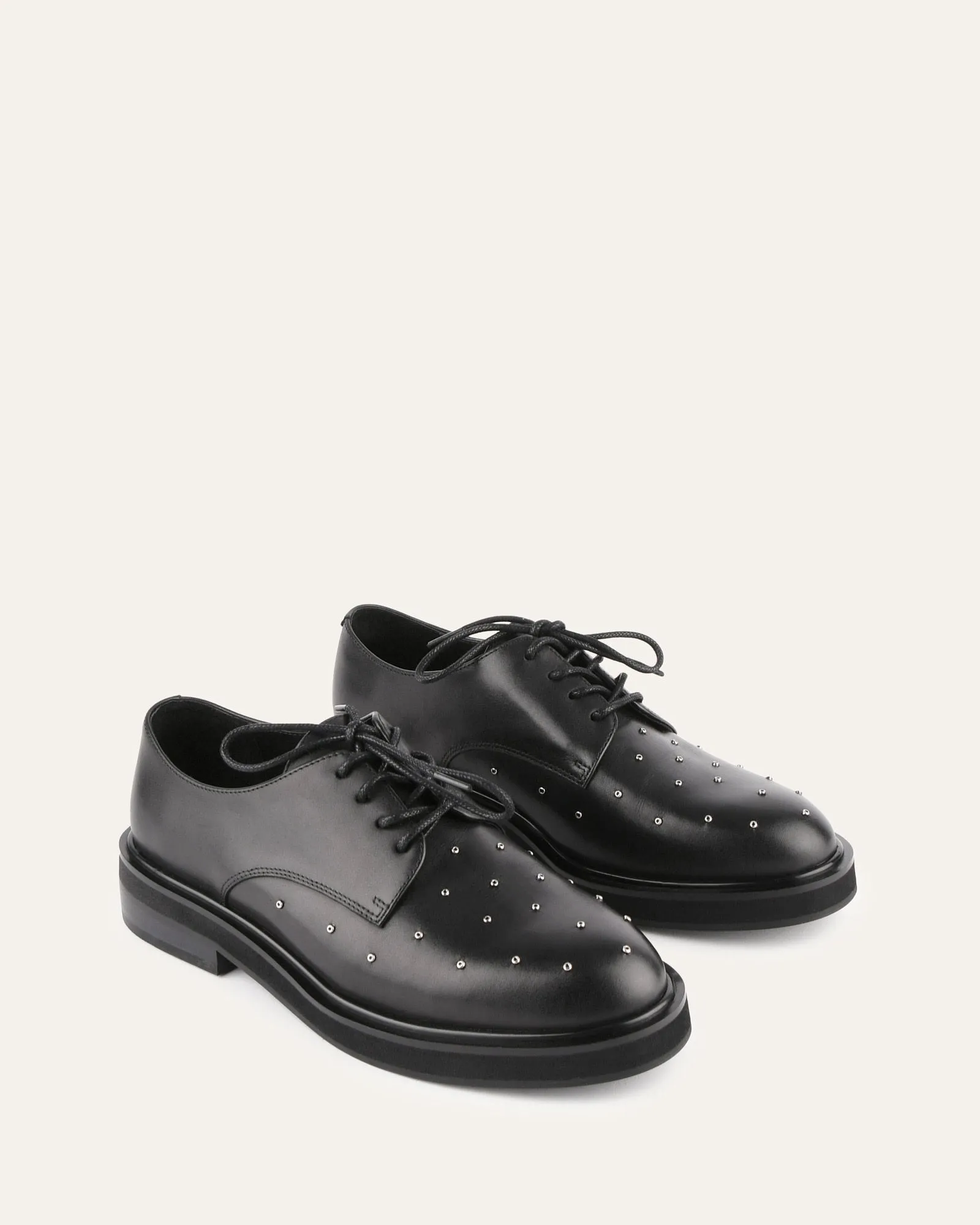 IKER LACETS CUIR NOIR