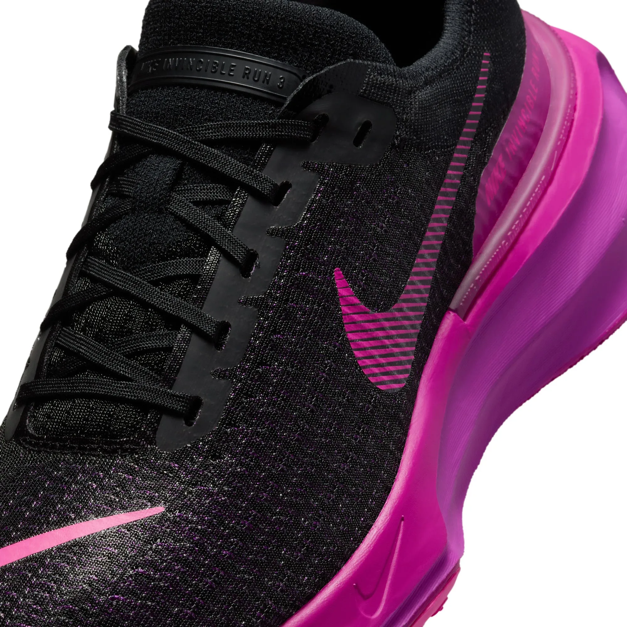 Chaussures de course sur route pour hommes Invincible 3