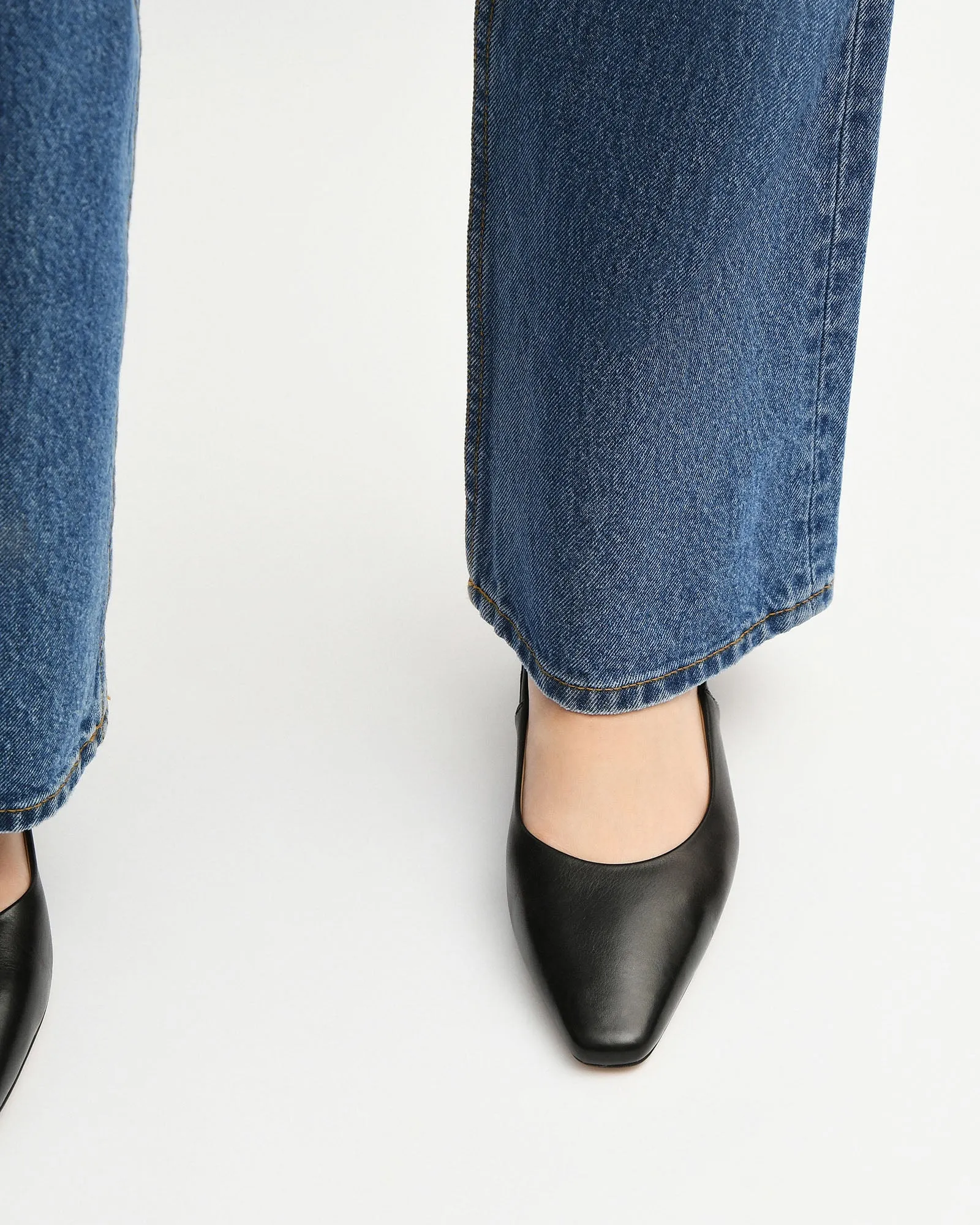 LARISSA ROBE BALLERINES CUIR NOIR