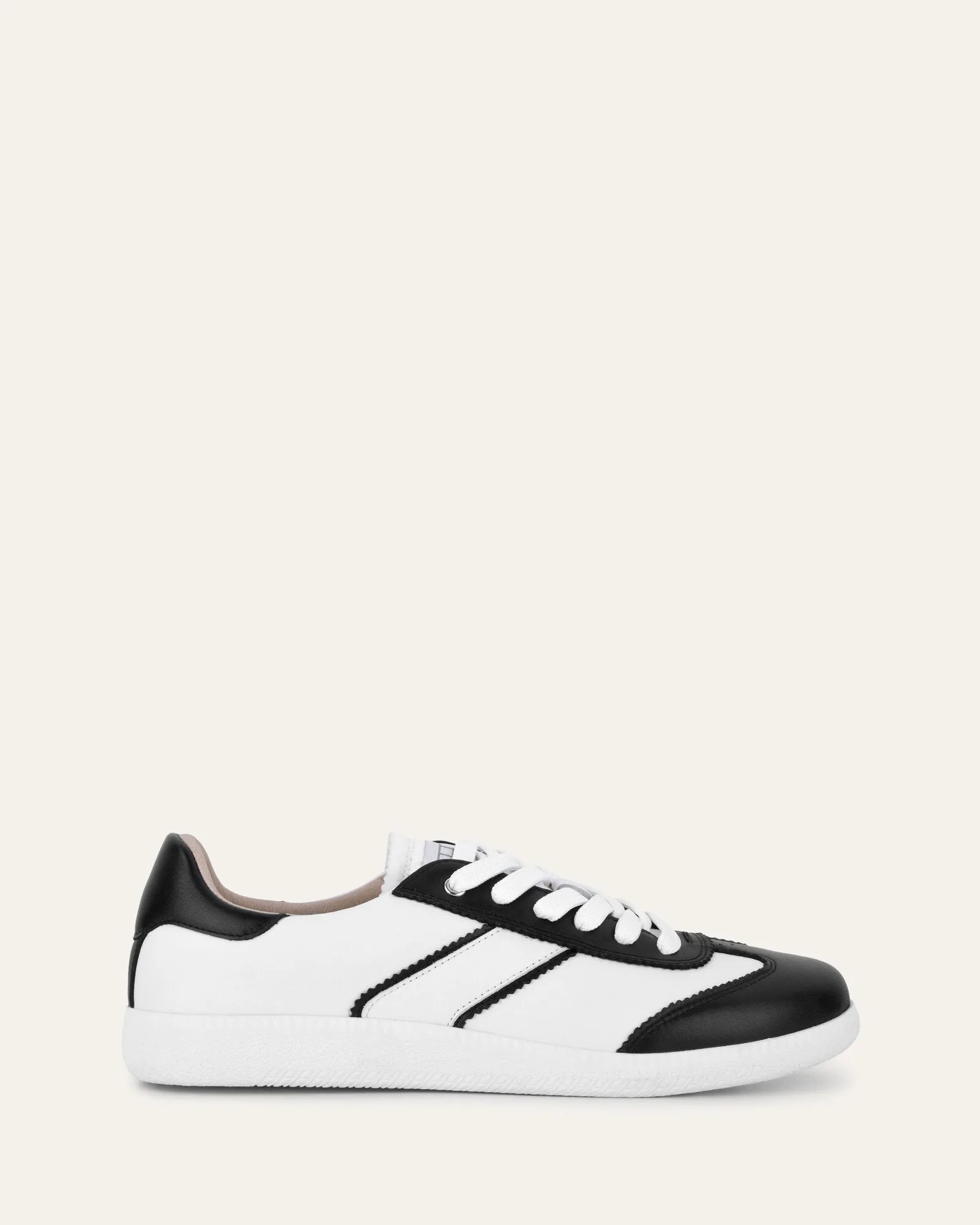 LOLA SNEAKERS CUIR NOIR BLANC