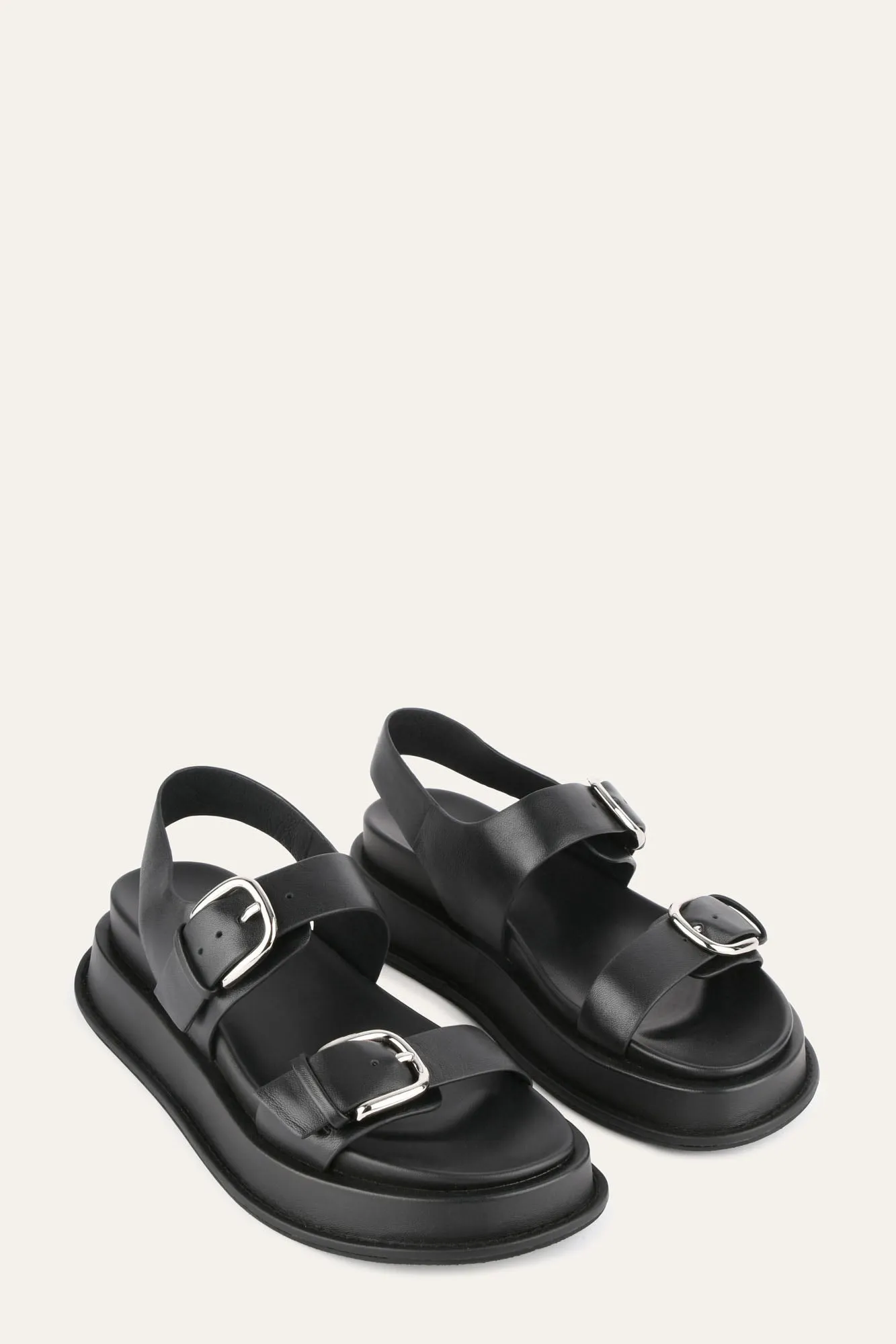 SANDALES PLATES MABEL EN CUIR NOIR
