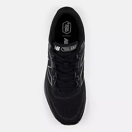 Homme 680 V8