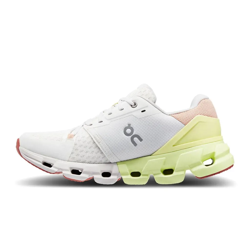 Chaussures de course On Cloudflyer 4 pour femme