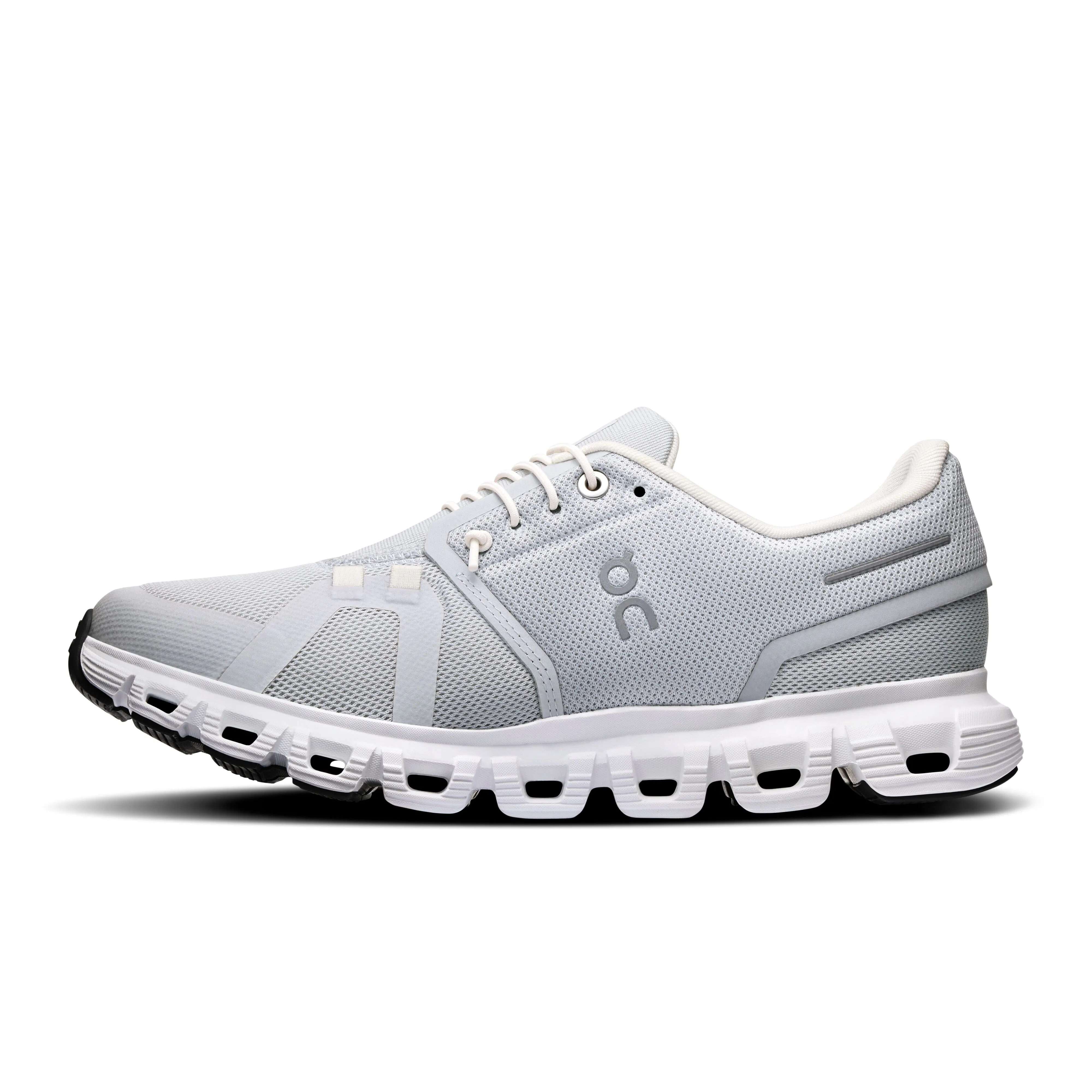ON RUNNING CLOUD 6 FEMMES