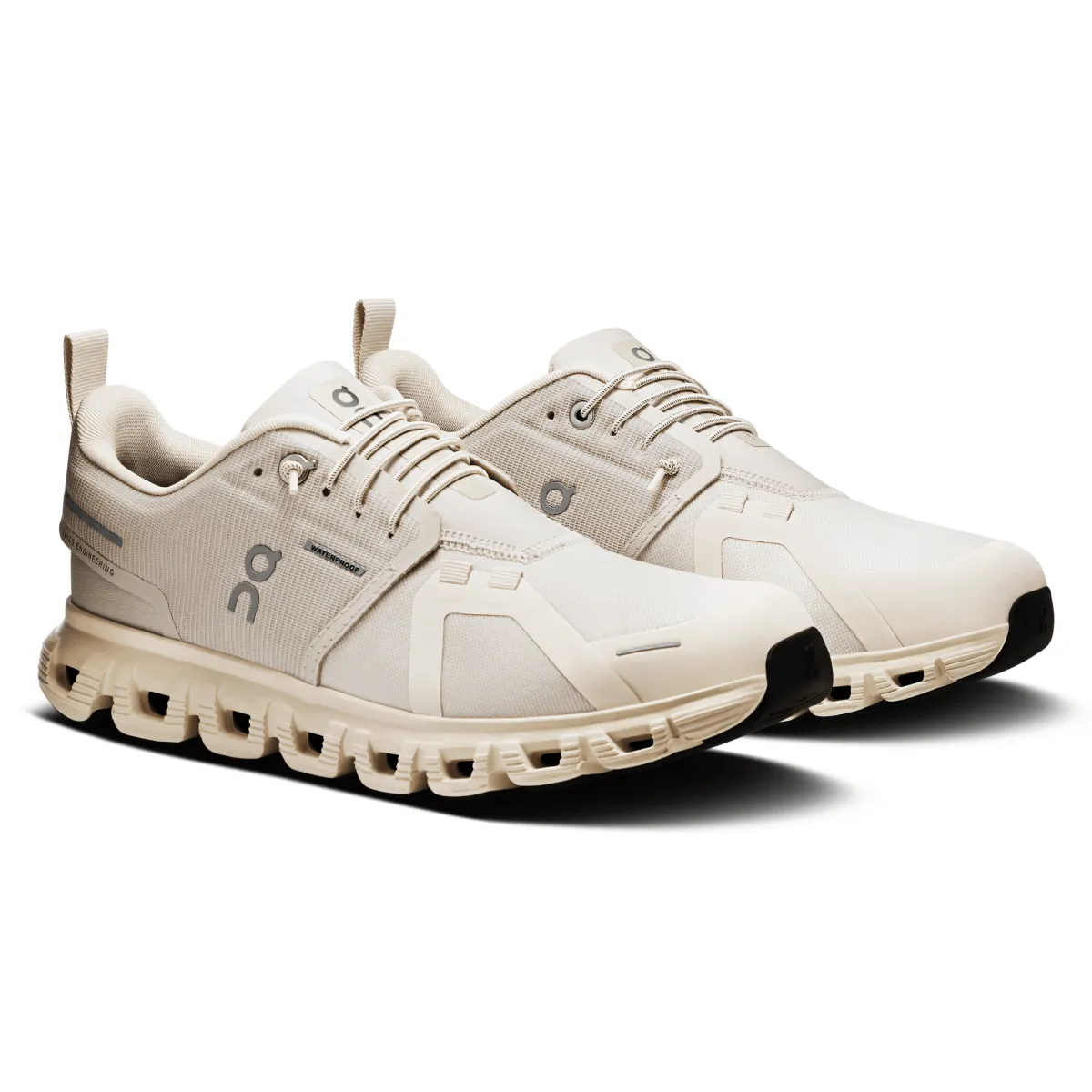 On Running Femme Cloud 6 Imperméable Perle/Crème On Running