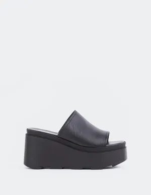 Cuir noir positif