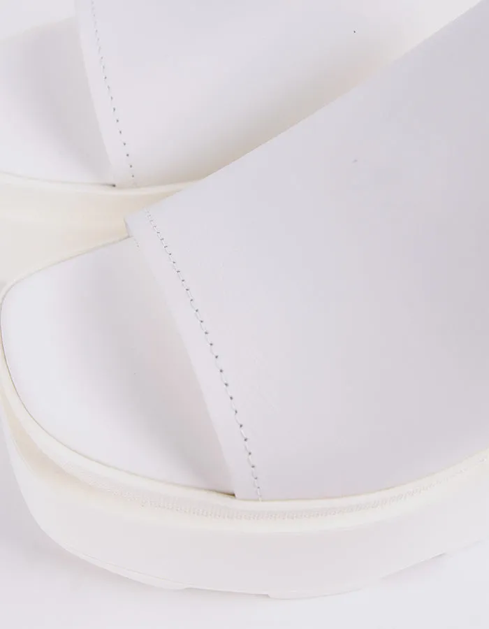 Cuir blanc positif