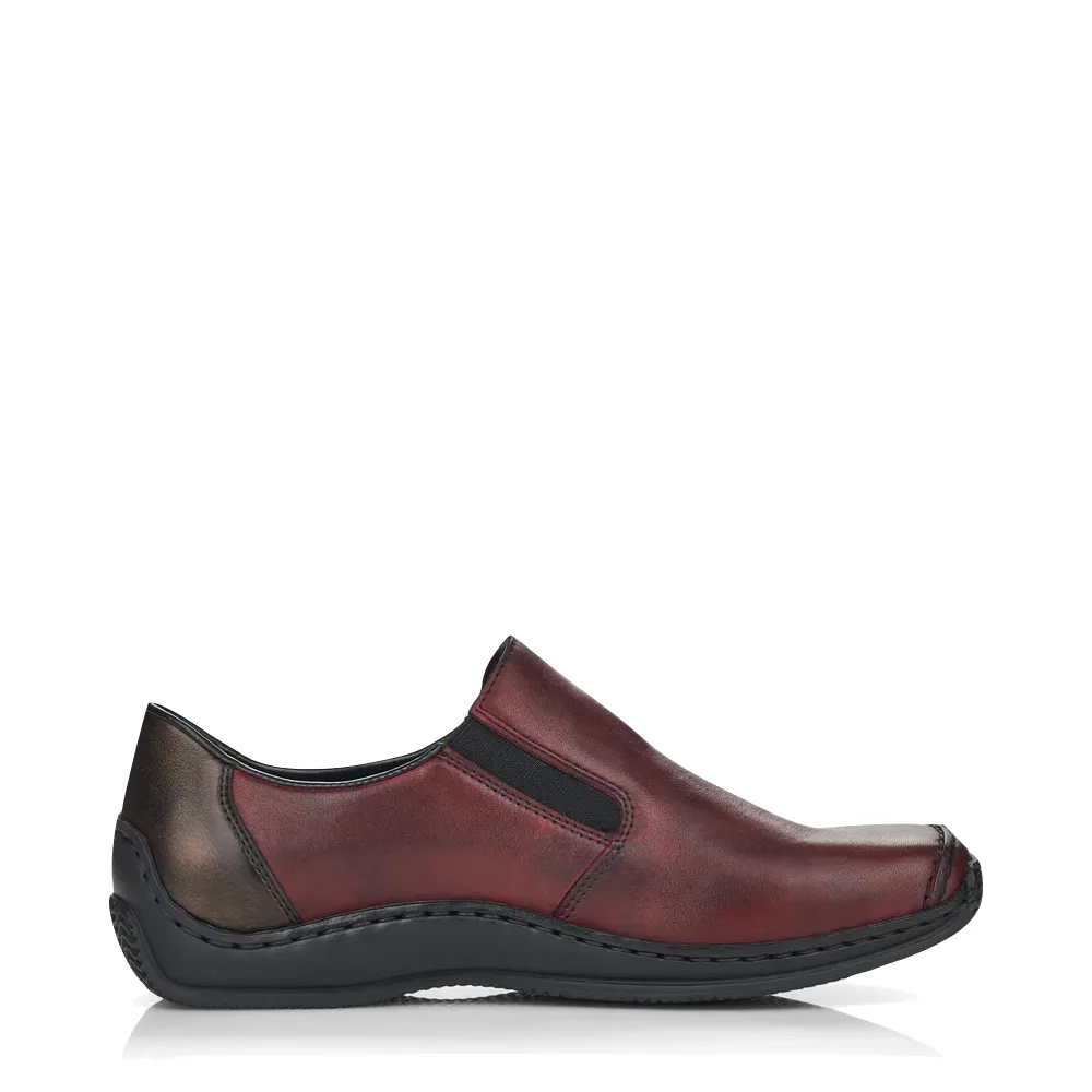 Rieker Femme Celia 59 Mocassin en Vin Rouge
