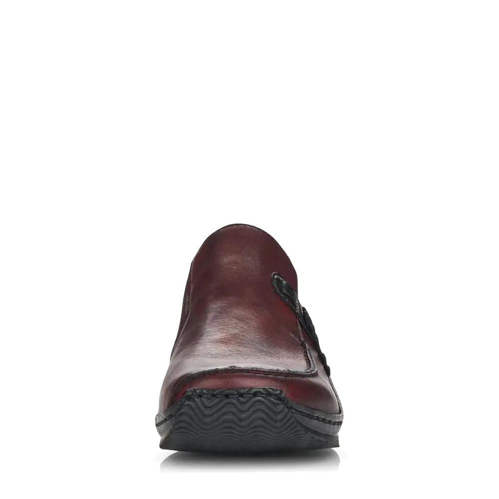Rieker Femme Celia 59 Mocassin en Vin Rouge