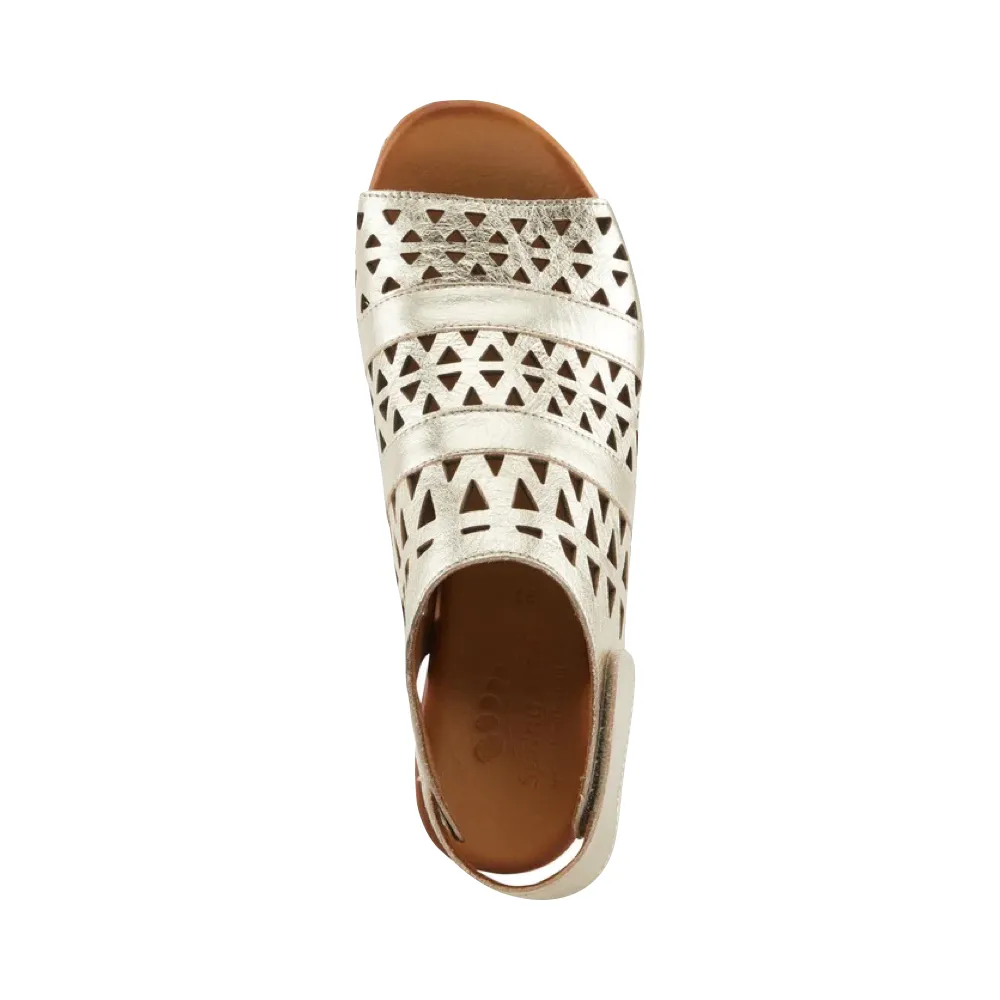 Sandale à talon Dorotha pour femmes Spring Step en or