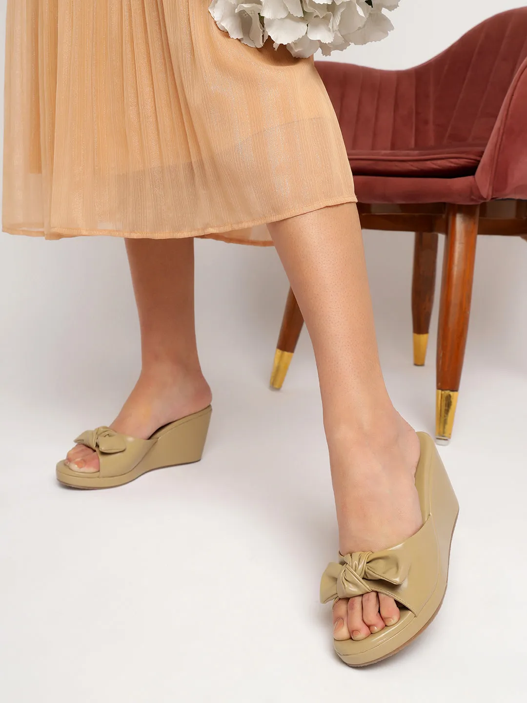 Escarpins compensés élégants en simili cuir taupe (TC-L05-TAUP)