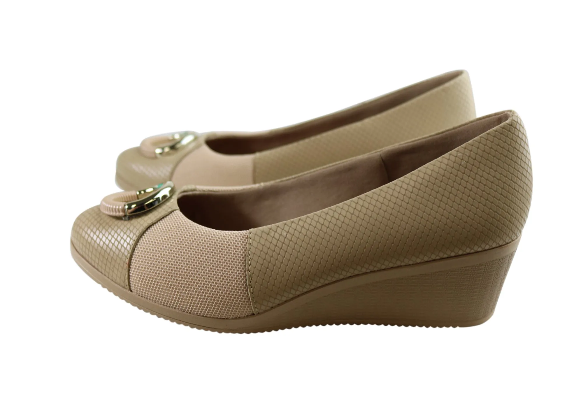 Usaflex Neva Chaussures Femmes à Talon Compensé en Cuir Confortables Fabriquées au Brésil Chaussures Usaflex