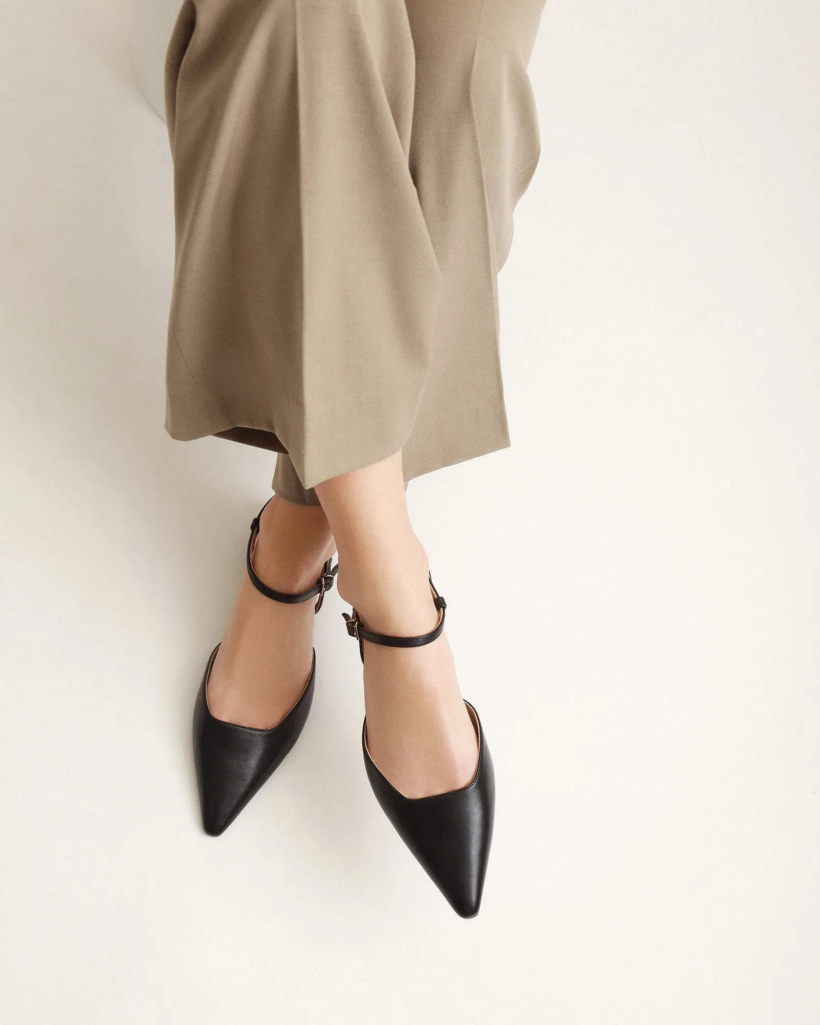 VIRGINIE BALLERINES NOIRES EN CUIR