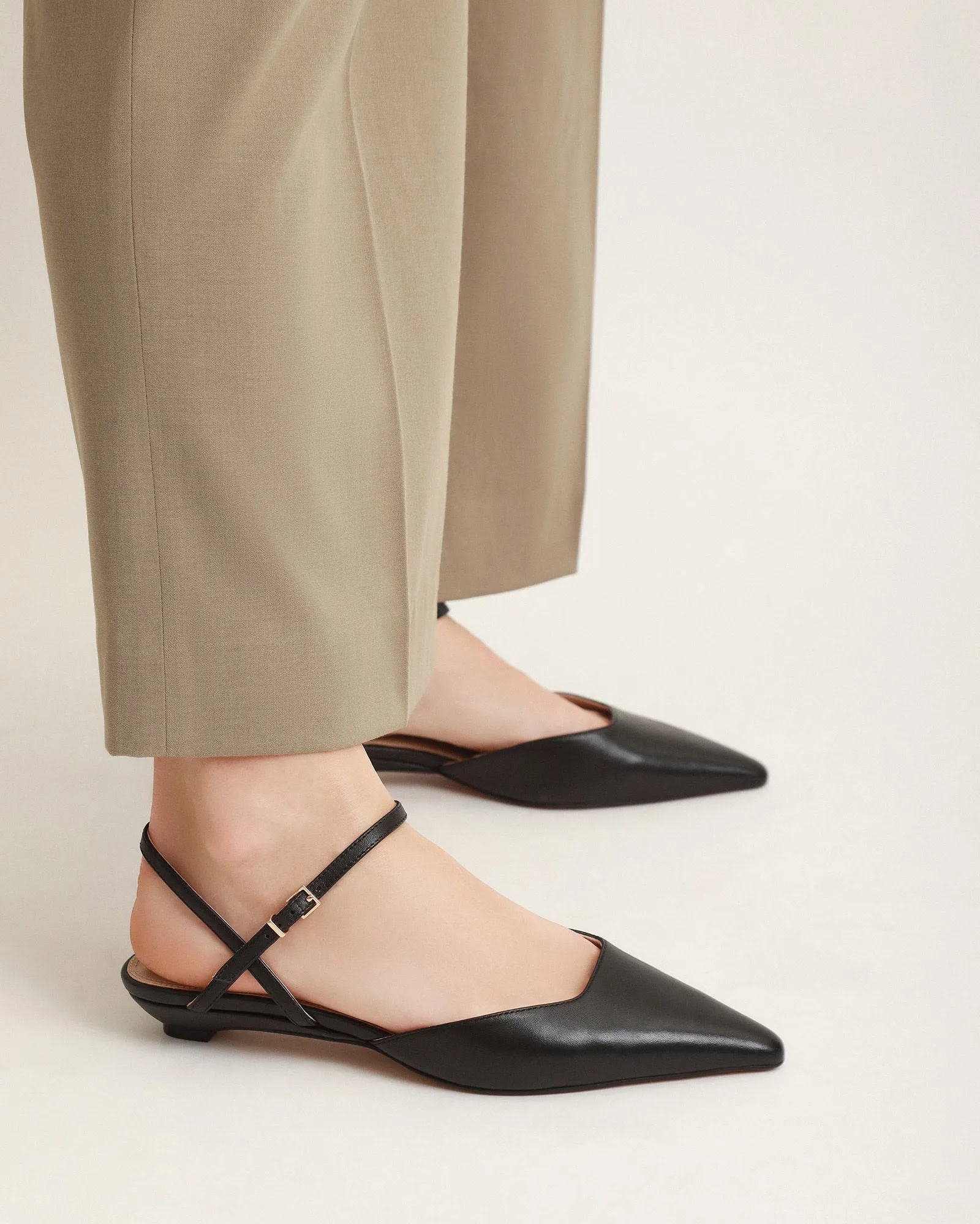 VIRGINIE BALLERINES NOIRES EN CUIR