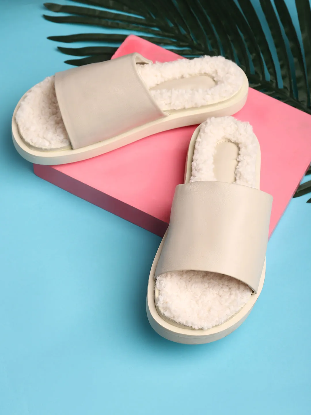 Mules en Fausse Fourrure Blanche PU Douce (TC-RLST6-WHT)