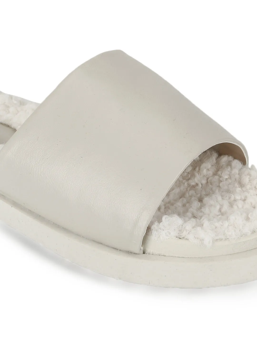 Mules en Fausse Fourrure Duveteuse PU Blanc